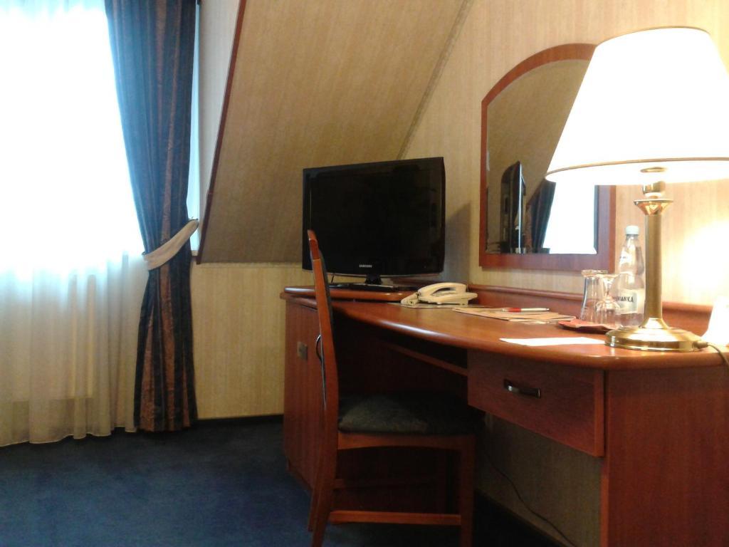 Hotel Basztowy 산도미에르즈 객실 사진