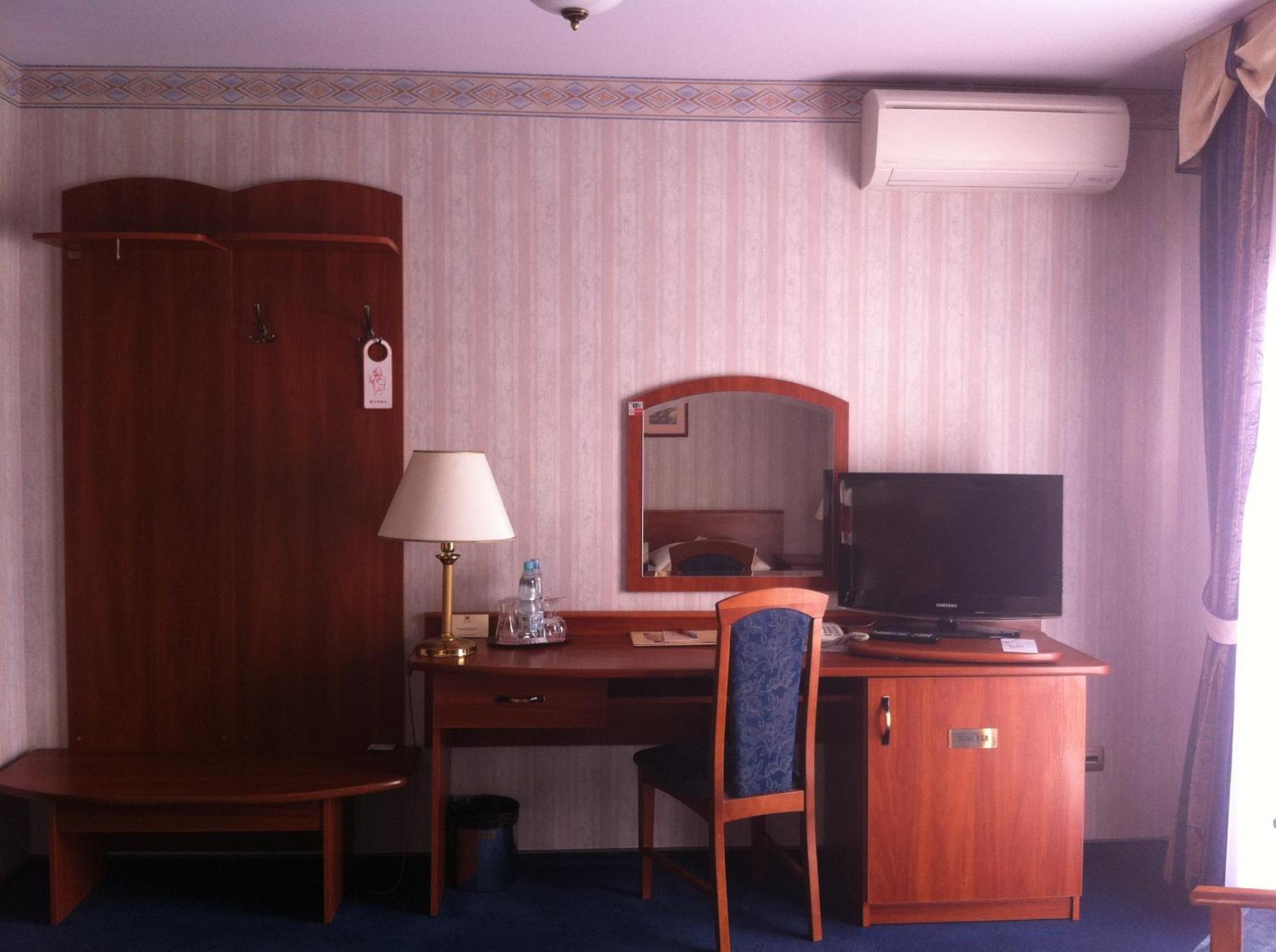 Hotel Basztowy 산도미에르즈 객실 사진