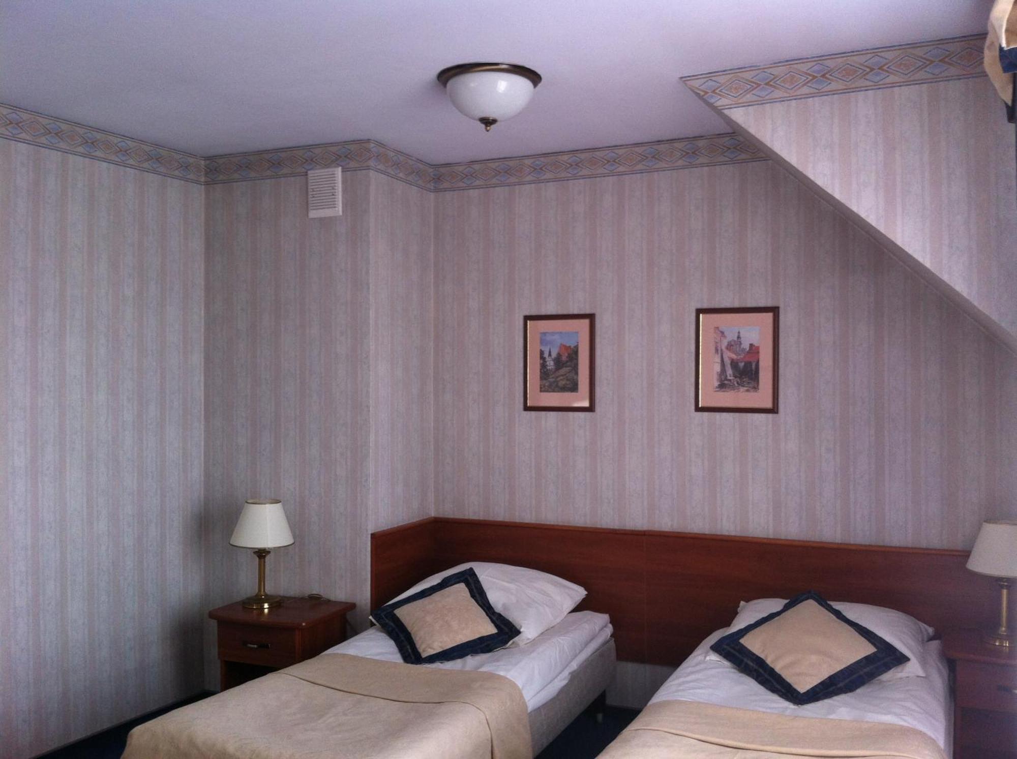 Hotel Basztowy 산도미에르즈 객실 사진