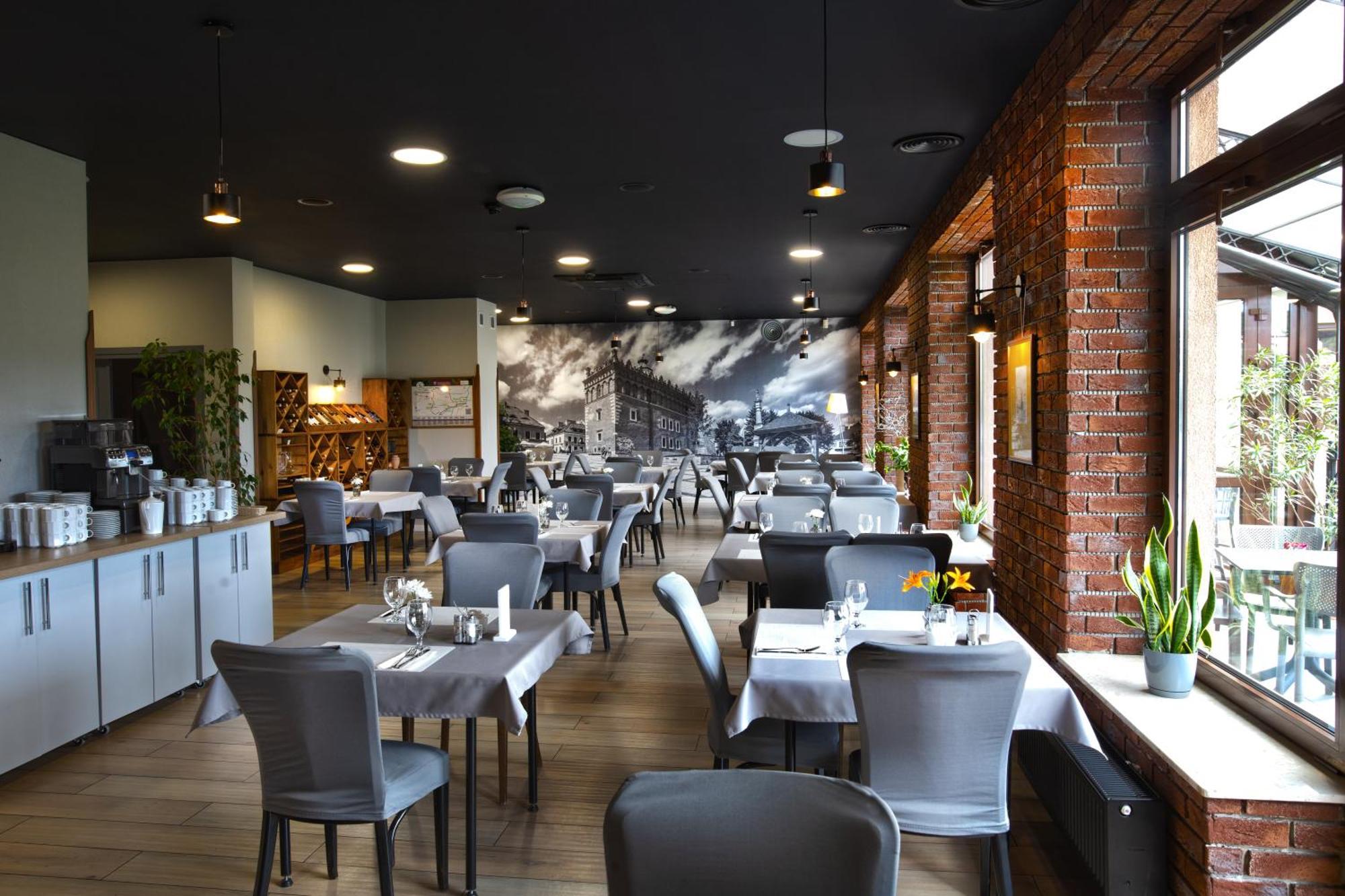 Hotel Basztowy 산도미에르즈 외부 사진
